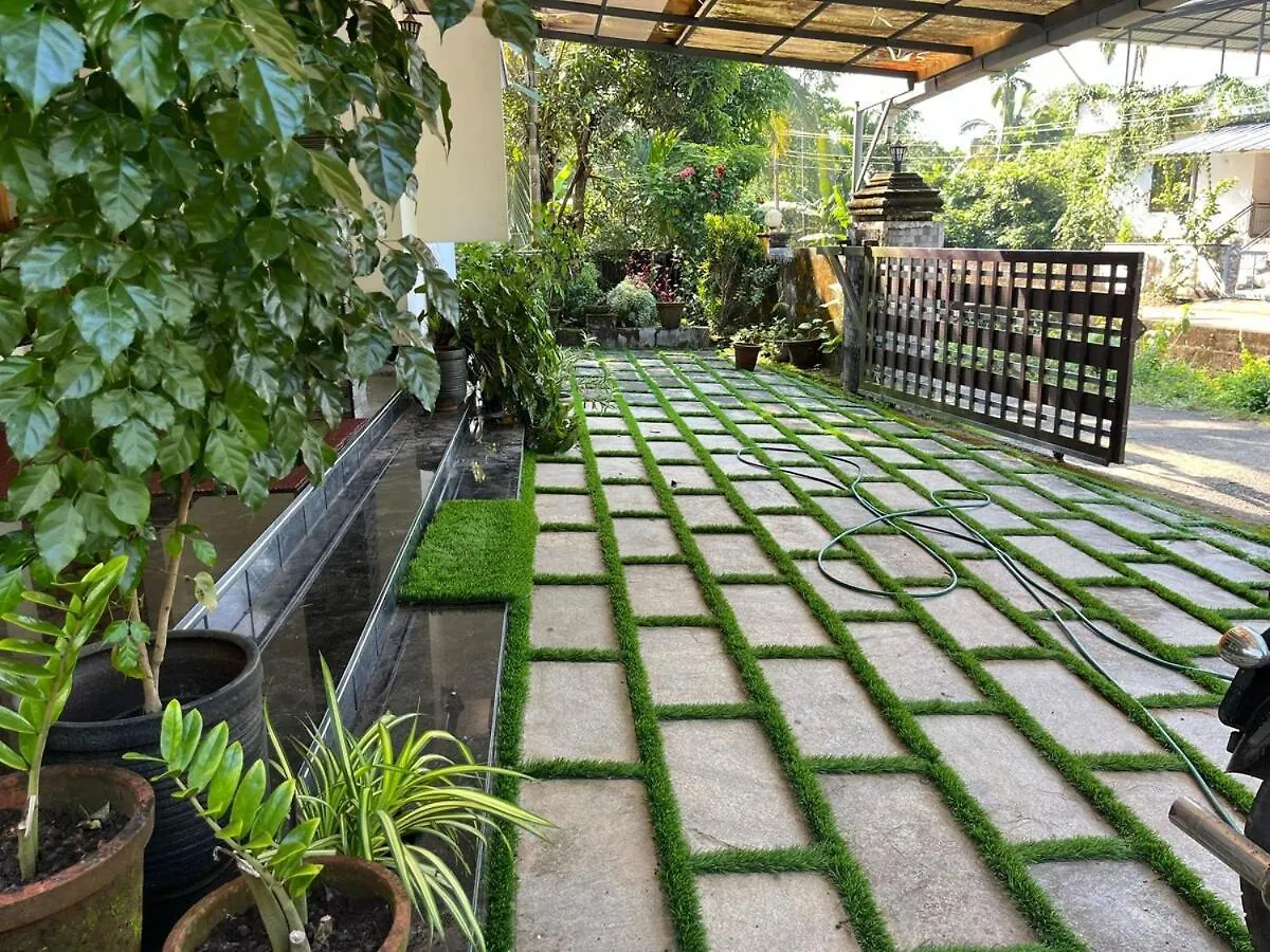 Safari Homestay, Malayattoor Kodanād Daire